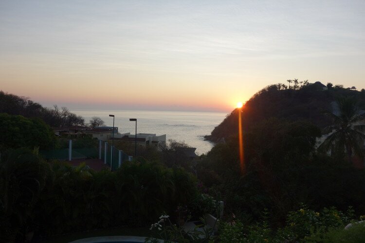 Aguas Azul B & B Huatulco